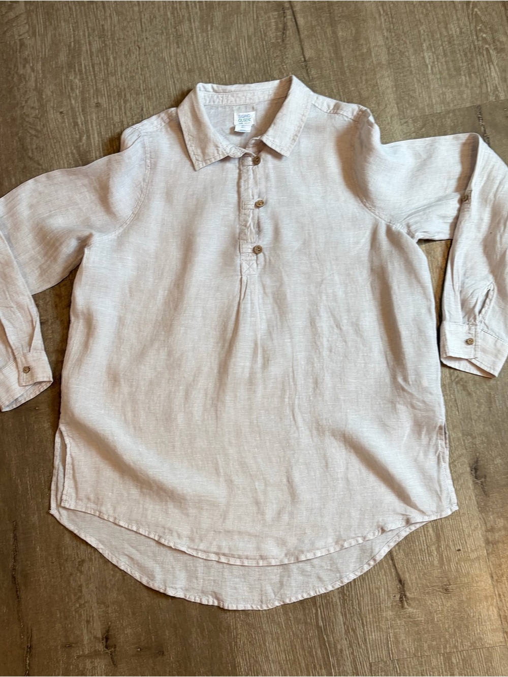 Sigrid Olsen tunic shirt features a light beige linen, a half-button placket Lg